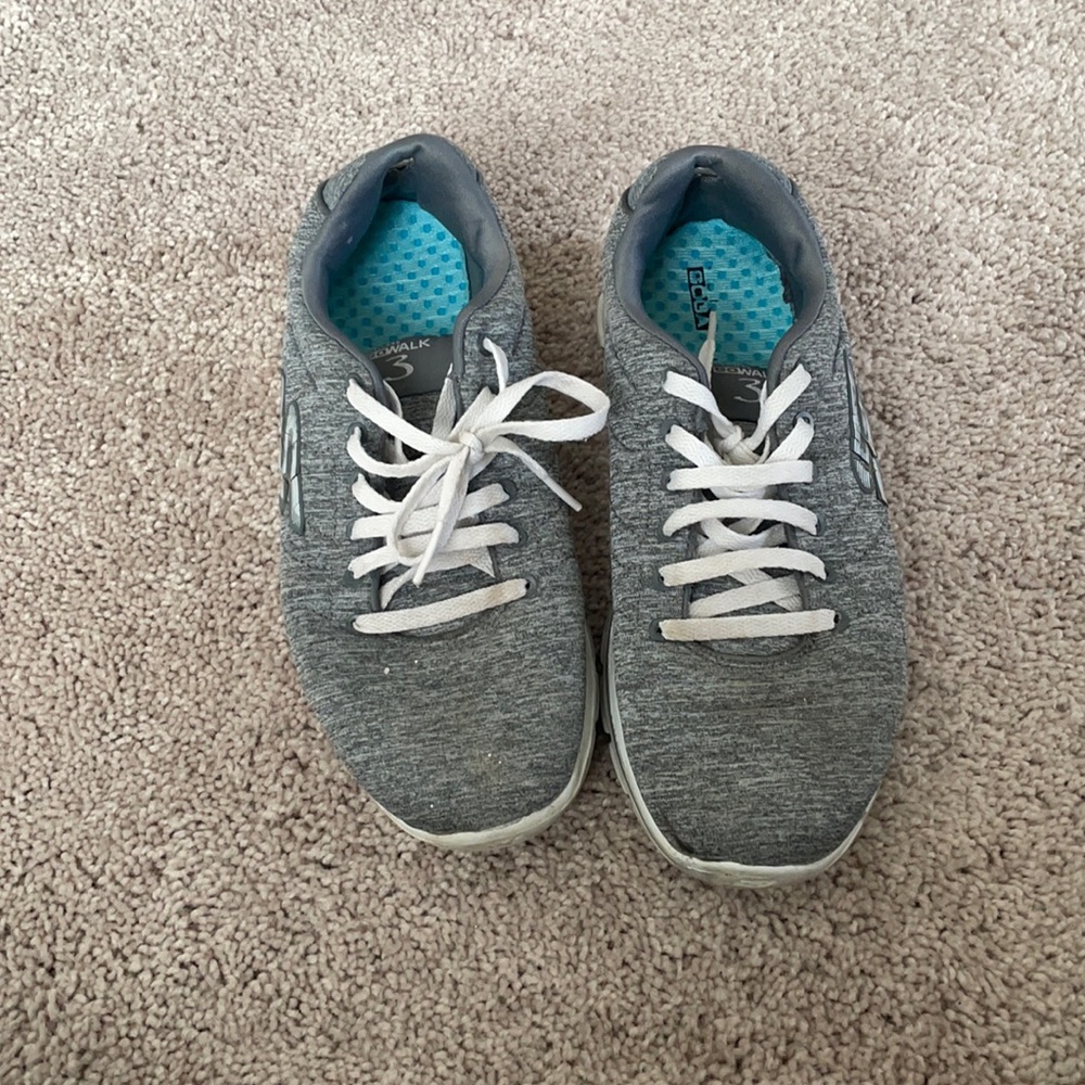Sketchers go walk 3 gray shoes size 7